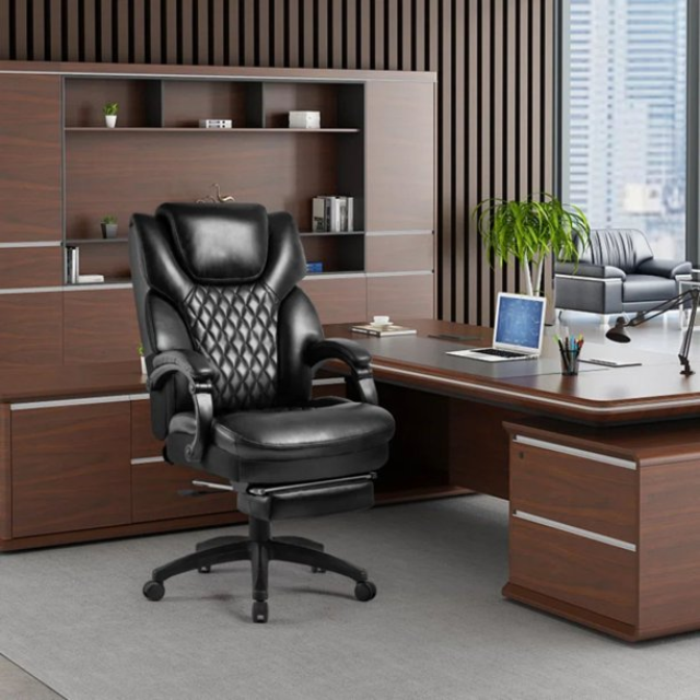 Black Leather Executive Modern Luxury Office Chair with Arms